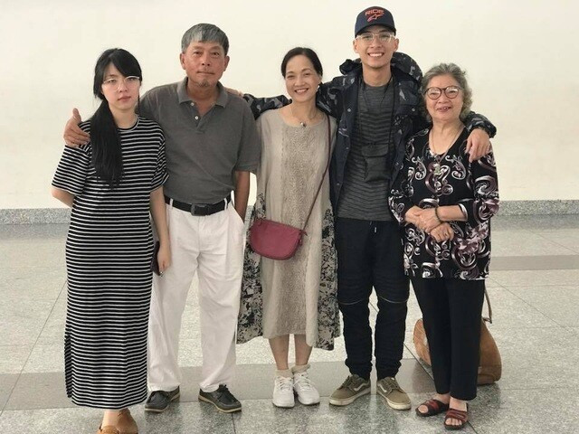 NSND Lê Khanh và cuộc hôn nhân đặc biệt: Bảo chứng tình yêu không cần váy cưới