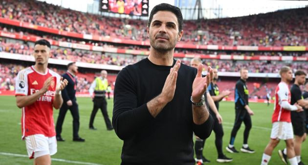 Sức mạnh từ chiếc áo bó của Mikel Arteta đưa Arsenal tới ngôi vương