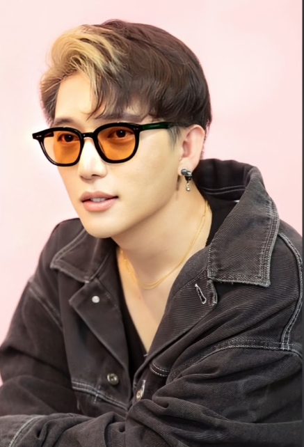 Biết gì về tác giả câu hát ‘Lúa chín cao mà chẳng hề cúi đầu’?