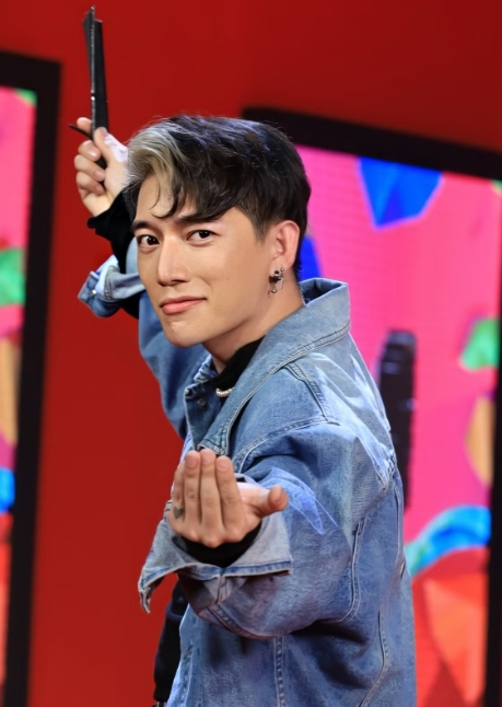 Biết gì về tác giả câu hát ‘Lúa chín cao mà chẳng hề cúi đầu’?