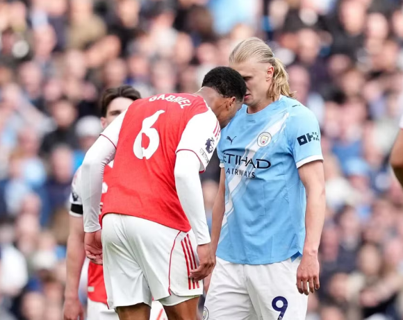 Man City bức xúc vì lịch đấu