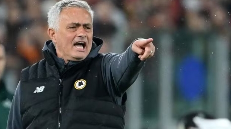 Arsenal và nỗi uất ức tại Madrid: Khi VAR và tiểu xảo che mờ màn trình diễn đẳng cấp