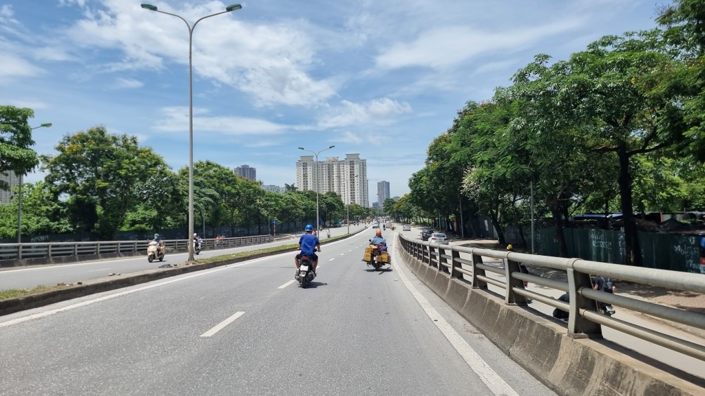 Dự báo thời tiết đêm nay và ngày mai 30/4: Hà Nội và các khu vực trên cả nước