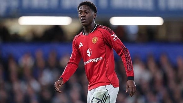 Kobbie Mainoo ký hợp đồng đến năm 2031: Hồi sinh vị thế 'trái tim' Man Utd dưới thời Carrick