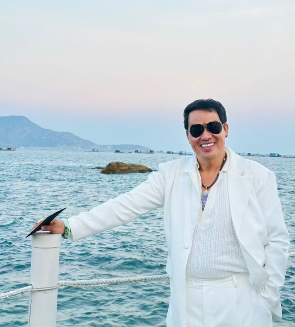 Nghệ sĩ Hoàng Mập: ‘Ngày xưa lễ chạy show, giờ dành cho gia đình’