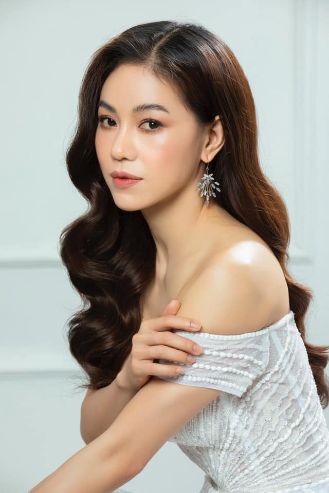 "Bà trùm Hoa hậu" Phạm Kim Dung sở hữu sự nghiệp và học vấn đỉnh cỡ nào?