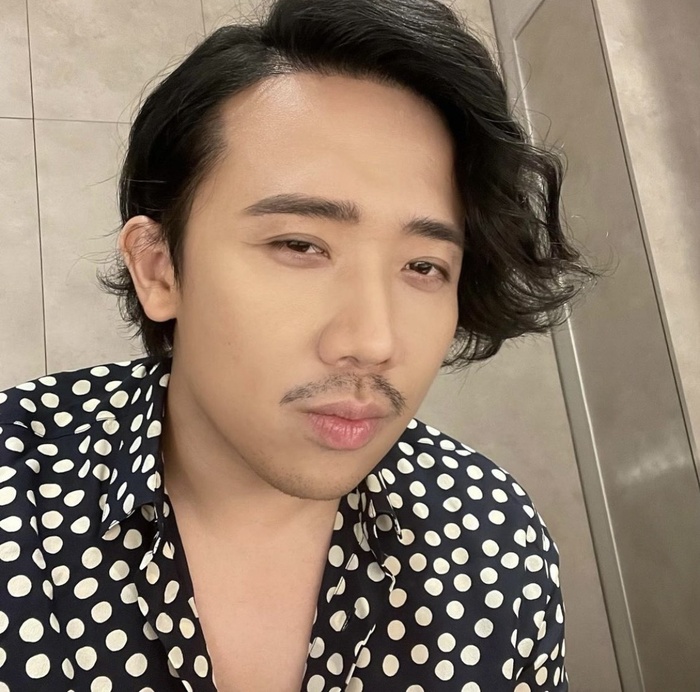 Không còn làm 'phiên bản lỗi' của Lee Dong Wook, Trấn Thành khoe vẻ lãng tử Không còn làm 'phiên bản lỗi' của Lee Dong Wook, Trấn Thành khoe vẻ lãng tử