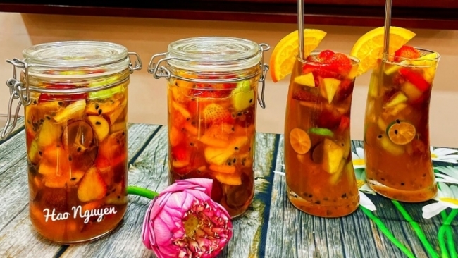 Cách làm trà hoa quả nhiệt đới đơn giản tại nhà