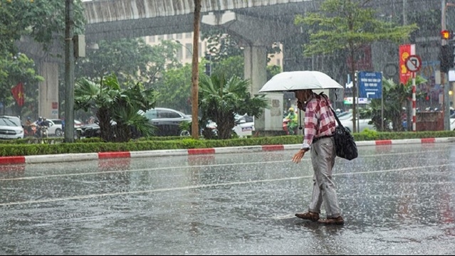 Dự báo thời tiết ngày 7/5/2024: Hà Nội mưa, dông, gió đông nam cấp 3