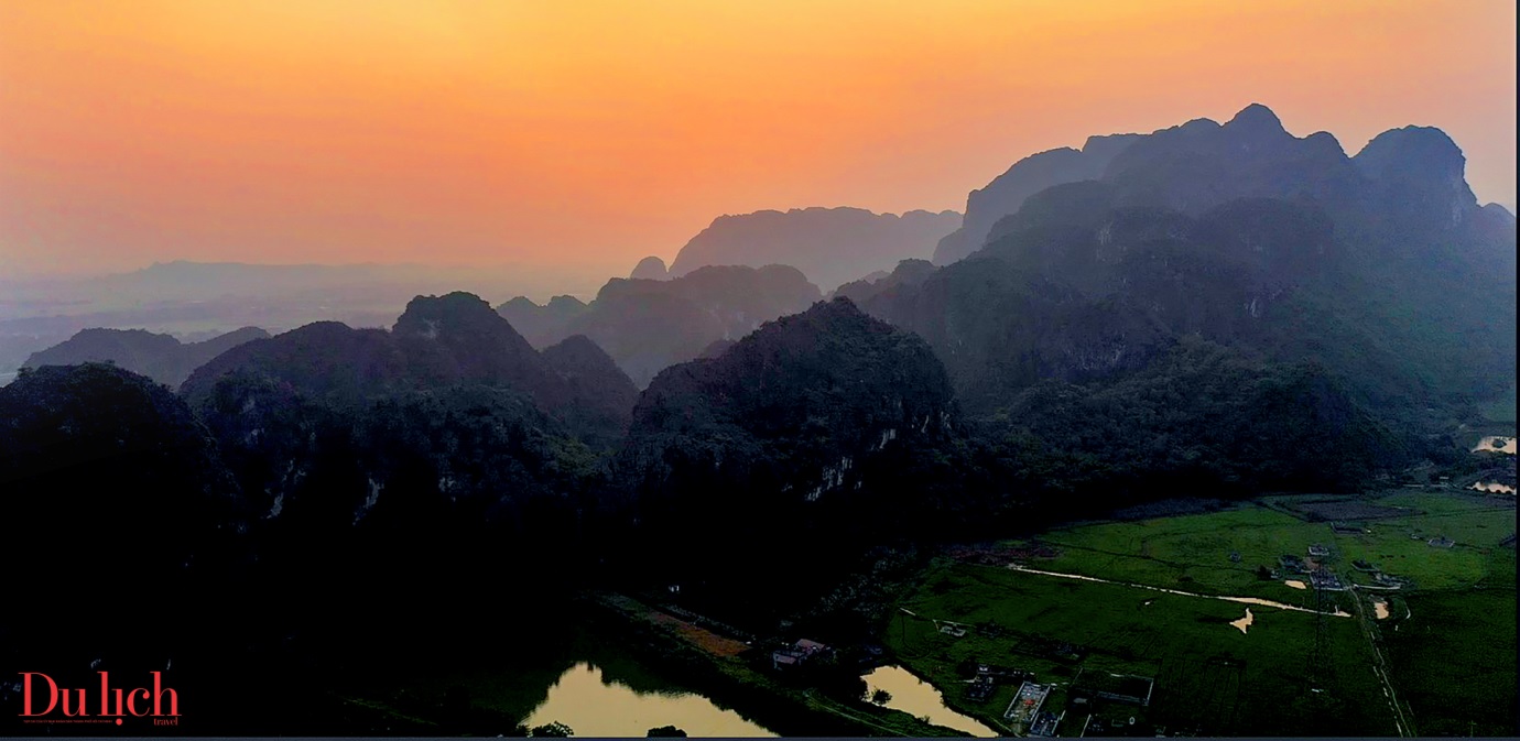Di sản thiên nhiên hoang sơ, hùng vĩ ở Ninh Bình