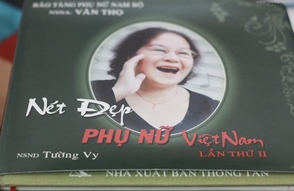 nghe si tuong vi,  co gai vot chong,  tieng dan ta lu anh 2