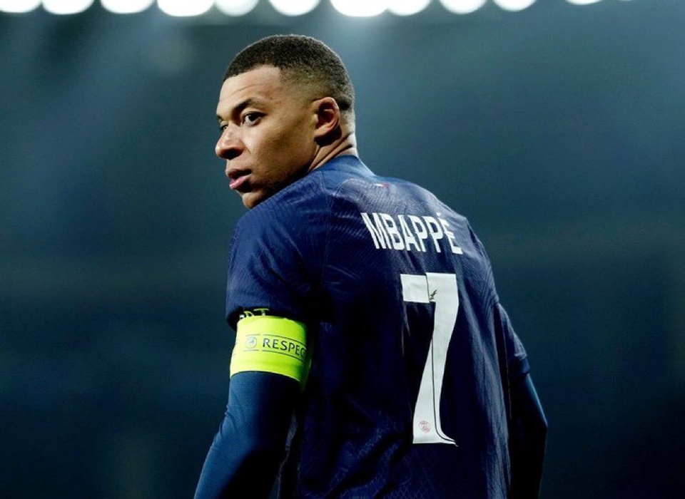Phản ứng của PSG trước việc Mbappe rời đi