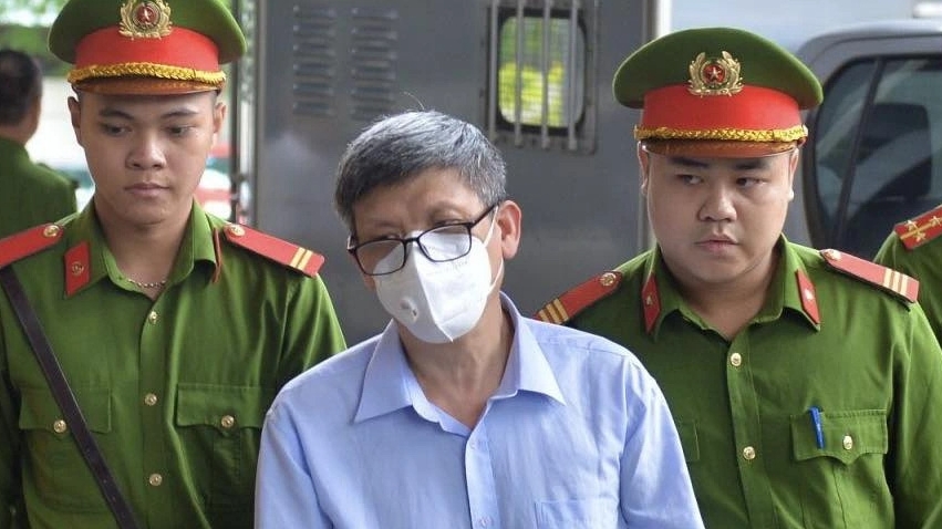 Cựu bộ trưởng Bộ Y tế Nguyễn Thanh Long hầu tòa phúc thẩm
