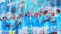 Những khoảnh khắc đặc biệt trong ngày Man City làm nên lịch sử với chức vô địch Ngoại hạng Anh