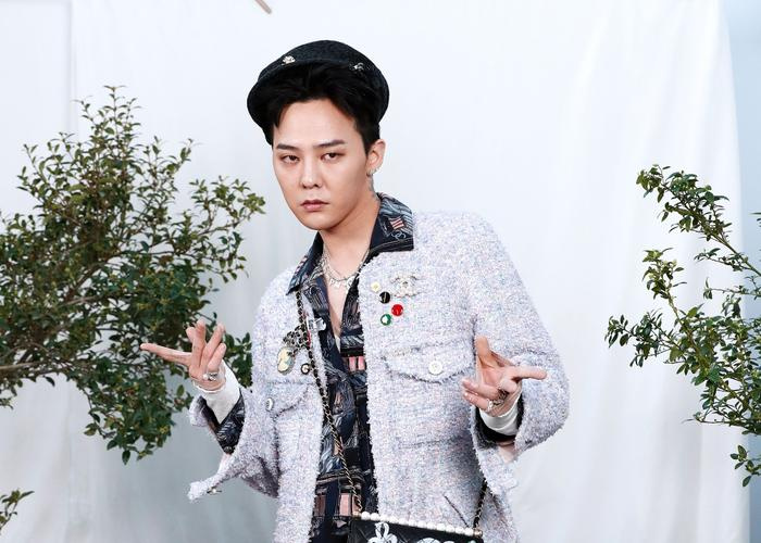 G-Dragon giành được quyền sở hữu nghệ danh từ công ty cũ