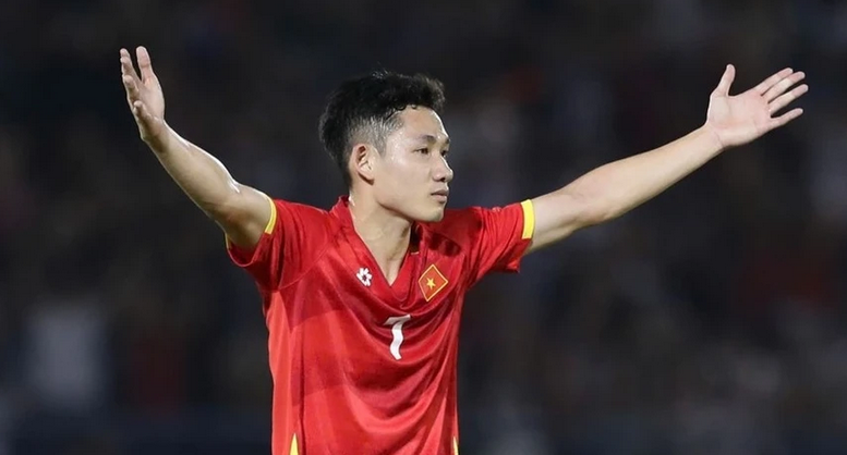Thêm cầu thủ Việt Nam được triệu tập lên đội hình đấu Man United