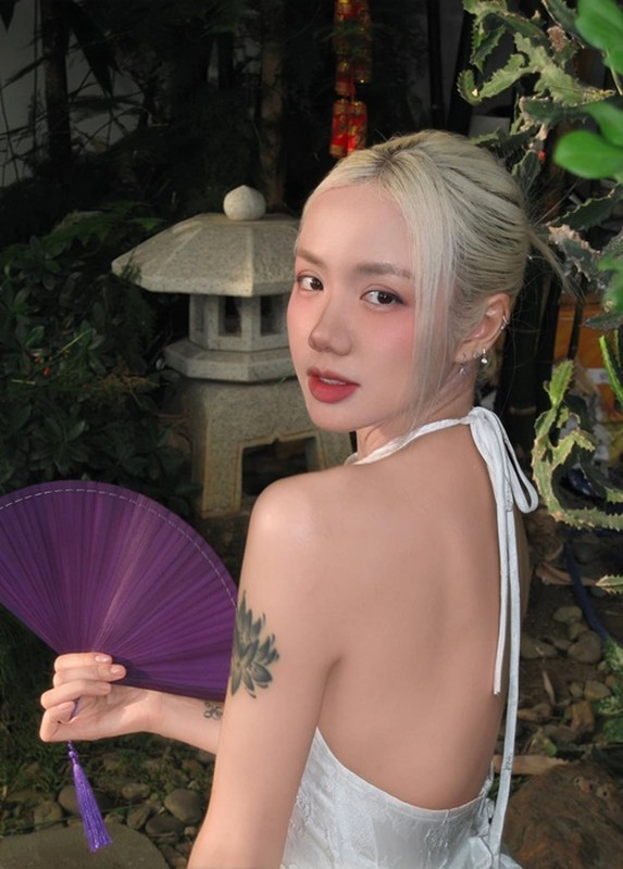 Đọ nhan sắc Bích Phương - Phương Ly - Miu Lê “Em xinh say hi” Đọ nhan sắc Bích Phương - Phương Ly - Miu Lê “Em xinh say hi”