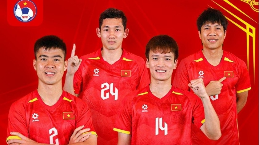 4 tuyển thủ Việt Nam được chọn đối đầu Manchester United trong đội hình ASEAN All-Stars