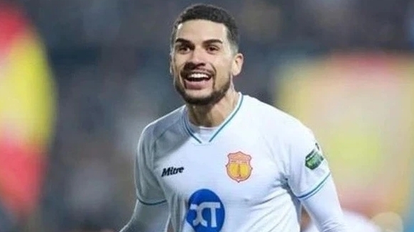 Hendrio ký hợp đồng với &apos;đại gia&apos; V-League