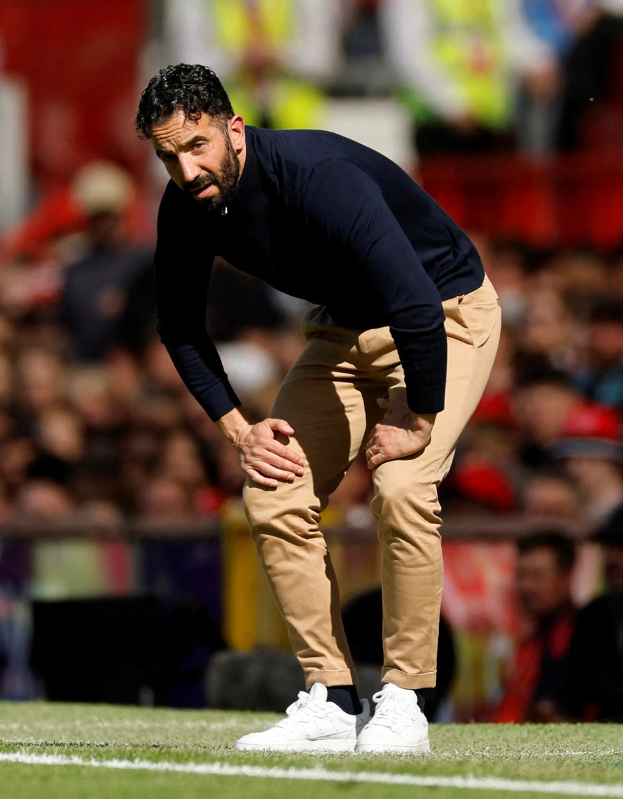 HLV Mourinho thay Amorim dẫn dắt Man Utd?