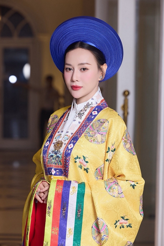 Phương Oanh 'chơi lớn' trong tiệc sinh nhật cặp song sinh