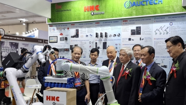 Tự động hoá trong tầm mắt: Những hình ảnh nổi bật tại Triển Lãm AT Expo 2025