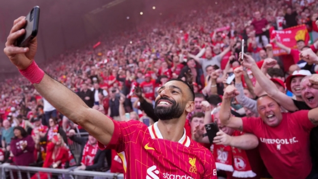 Thua sốc Brighton, Liverpool vẫn làm nên lịch sử