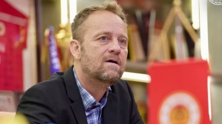 HLV Polking quyết nâng Cúp C1 Đông Nam Á trên đất Thái Lan