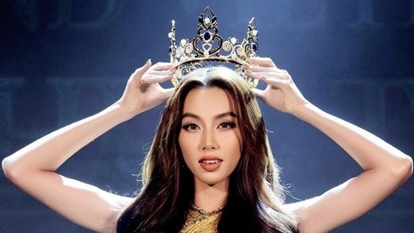 Hoa hậu Thùy Tiên bị khởi tố, có bị tước vương miện?