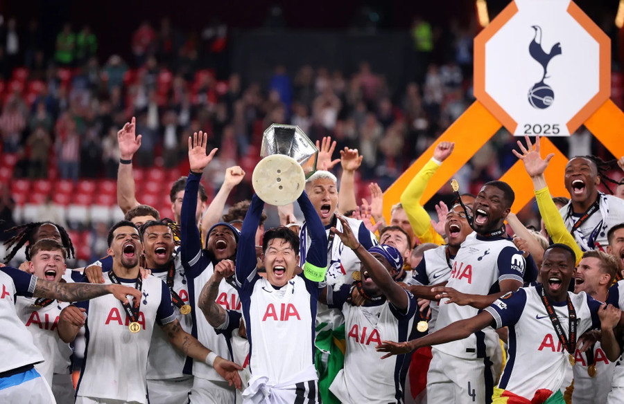 Man Utd ‘chốt’ tương lai HLV Ruben Amorim sau trận thua Tottenham