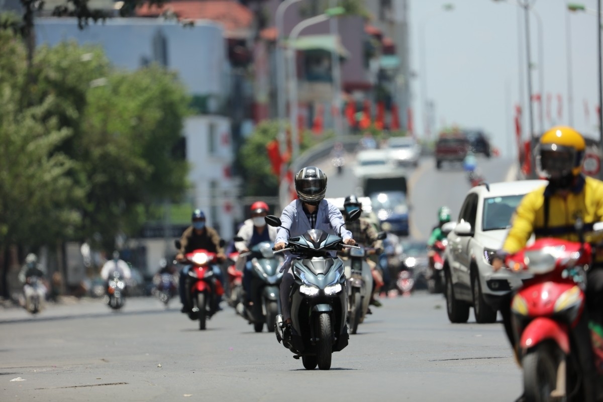 Dự báo thời tiết đêm nay và ngày mai 23/5: Hà Nội và các khu vực trên cả nước