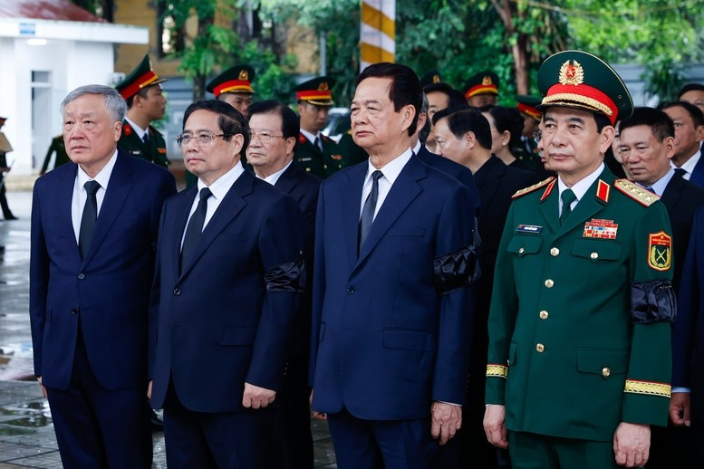 Lãnh đạo Đảng, Nhà nước viếng nguyên Chủ tịch nước Trần Đức Lương