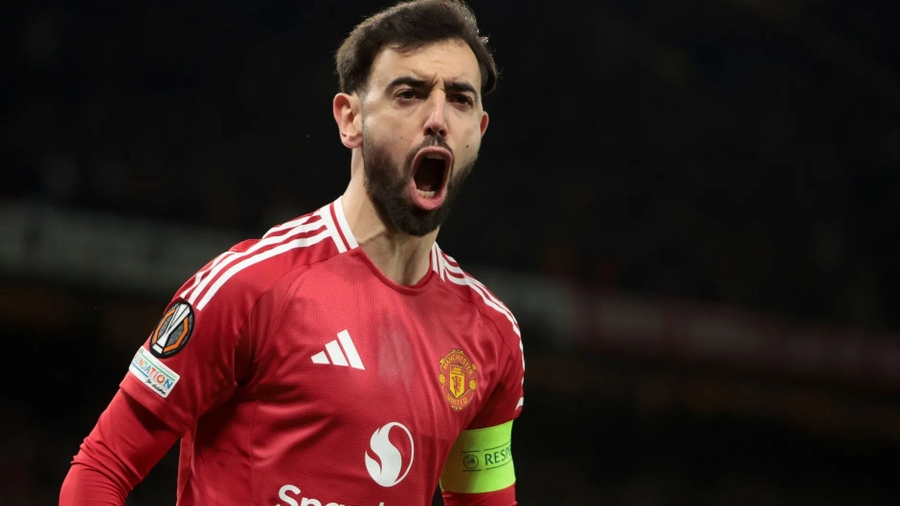 Đội bóng Ả Rập ra giá ‘khủng’, thủ quân Man Utd khó chối từ