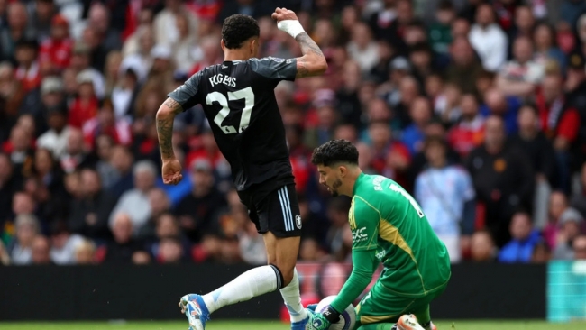 Mất suất dự Champions League, Aston Villa kiện trọng tài