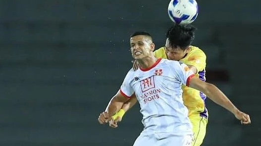 ‘Sát thủ’ Lucao sắp đáo hạn với Hải Phòng FC