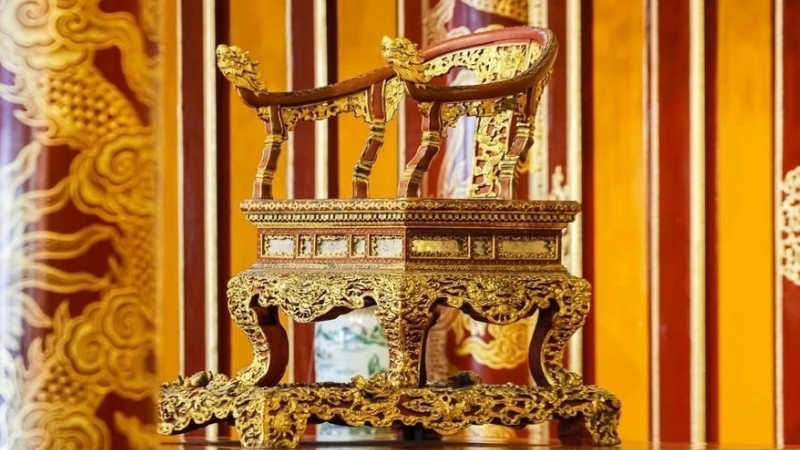 Từ vụ 'Ngai vua triều Nguyễn' bị phá hoại: Cách nào ngăn chặn xâm hại bảo vật quốc gia?