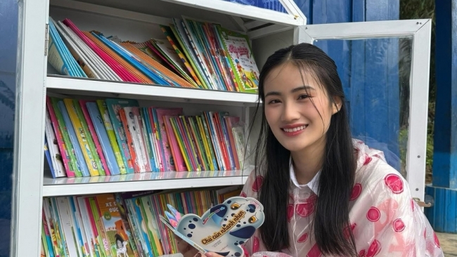'Bà trùm' hoa hậu chúc mừng Ý Nhi lọt top 8 dự án nhân ái xuất sắc Miss World 2025