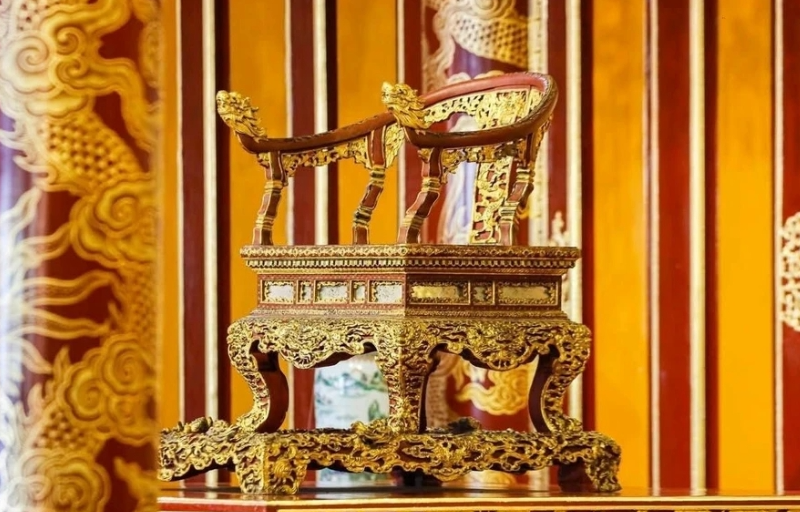 Từ vụ 'Ngai vua triều Nguyễn' bị phá hoại: Cách nào ngăn chặn xâm hại bảo vật quốc gia?