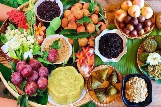 Tết Đoan Ngọ và phong tục “diệt sâu bọ” trong văn hóa Việt Nam Tết Đoan Ngọ và phong tục “diệt sâu bọ” trong văn hóa Việt Nam