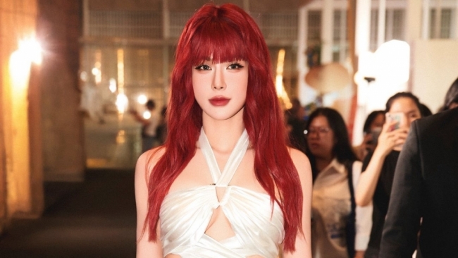 Diệp Lâm Anh "thăng hạng" nhan sắc, thành "phú bà" showbiz