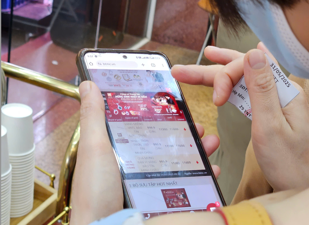 Mất niềm tin vào vàng Bảo Tín Minh Châu