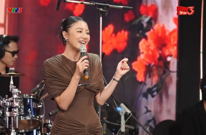 Văn Mai Hương lần đầu tiết lộ ’điểm tựa’ giúp cô vượt qua mọi giông bão