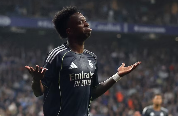 Real Madrid khiến Barcelona chưa thể ăn mừng