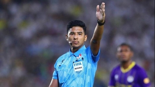 Trọng tài FIFA Malaysia đổ bộ V-League: Đảm bảo công bằng cho cuộc đua trụ hạng