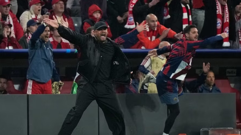 Trọng tài khiến Bayern Munich phẫn nộ rời Champions League