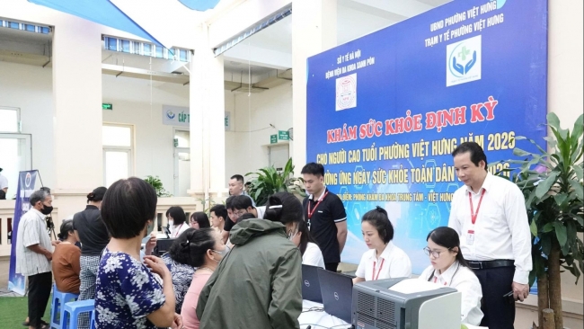 Từ năm 2026, tổ chức khám sức khỏe định kỳ miễn phí cho người dân