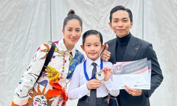 Kiện tướng Khánh Thi nhận Huân chương Lao động hạng Ba lần thứ 3: Sự bền bỉ của biểu tượng Dancesport