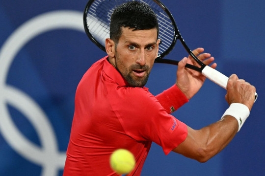 Novak Djokovic tái xuất tại Rome Open 2026: Thử thách từ khắc tinh trẻ Dino Prizmic