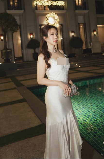 Hoa hậu Thu Hoài ngày càng quyến rũ mặn mà