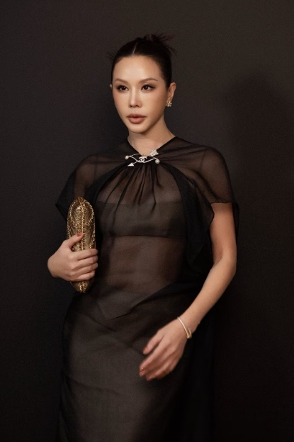 Hoa hậu Thu Hoài ngày càng quyến rũ mặn mà